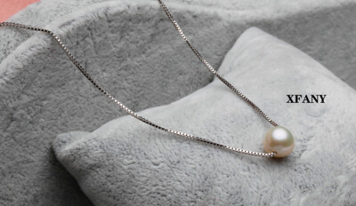 单颗穿孔珍珠吊坠 很简单 很时尚