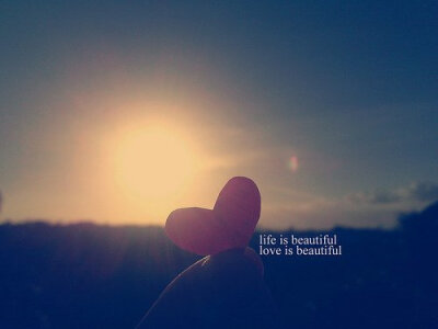 一样的人生才有不一样的哀愁