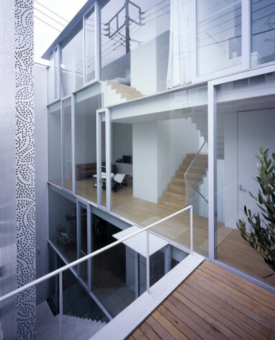 日本东京樱花森林住宅 / Mount Fuji Architects Studio