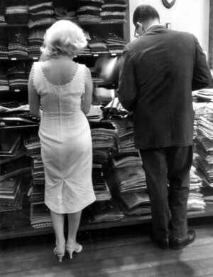 1957  Marilyn by Sam Shaw in New York