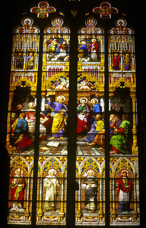 德国科隆大教堂的玻璃花窗~~