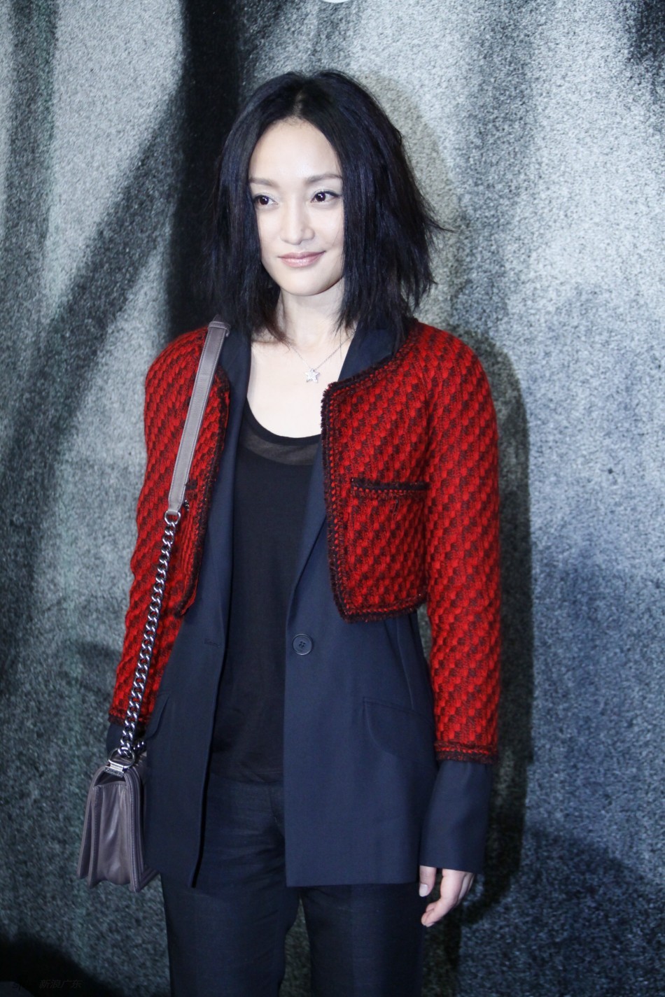 chanel红色小外套
