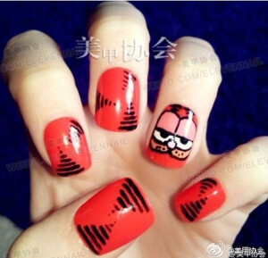 加菲猫~喵喵(>^ω^<)