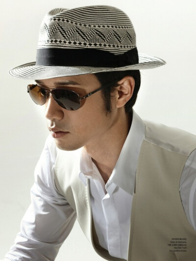 CHUN JUNGMYUNG