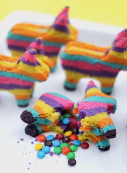 Pinata cookies.