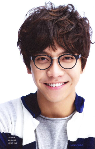 LEE SEUNGGI (李胜基)