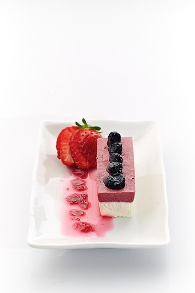 Blackberry & White Chocolate Mousse