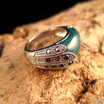 泰银绿宝石戒指，你从时光里走来。