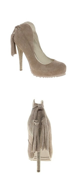 Bronx Suede Heeled Shoe With Tassel Detail