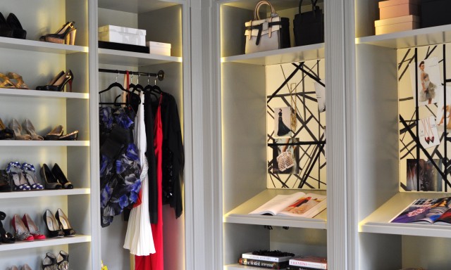 衣帽间的inspiration board，有点戴妃包的feel，用起来应该很方便，收藏！ contemporary closet by Janet Paik