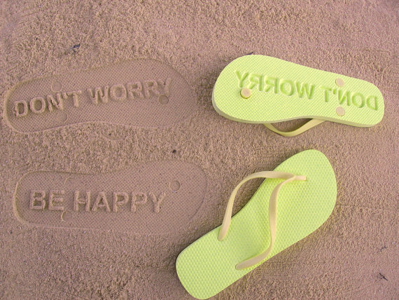 Womens "Don't Worry / Be Happy" Imprint Flip Flops - Lime Green 送给女人最温暖的礼物。