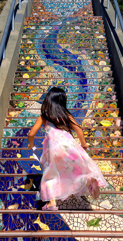 彩虹般的阶梯（旧金山） ，by Abe Kleinfeld