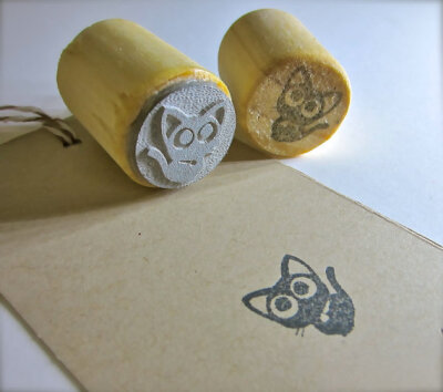 Small Black Cat Rubber Stamp - Round 3/4