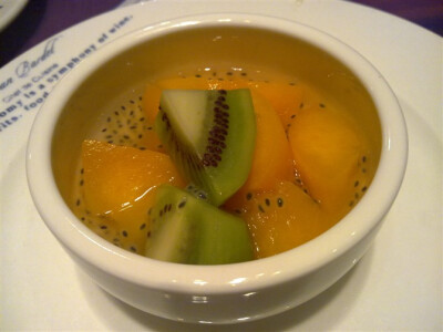 忘了叫什么了~ 酸酸甜甜很喜欢，颜色也丰富。