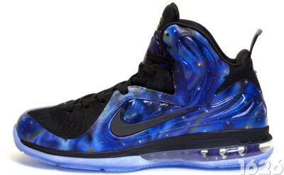 银河特制款球鞋NIKE LEBRON 9 “GALAXY FOAMPOSITE” CUSTOM