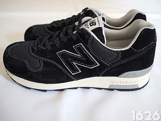 COMME des GARCONS × New Balance 1400强力联名作品~~~