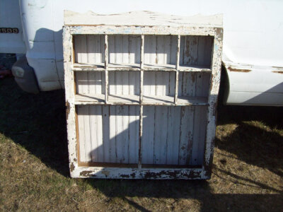 架子 展柜 Vintage Display Window Shelf Beadboard Back Chippy paint