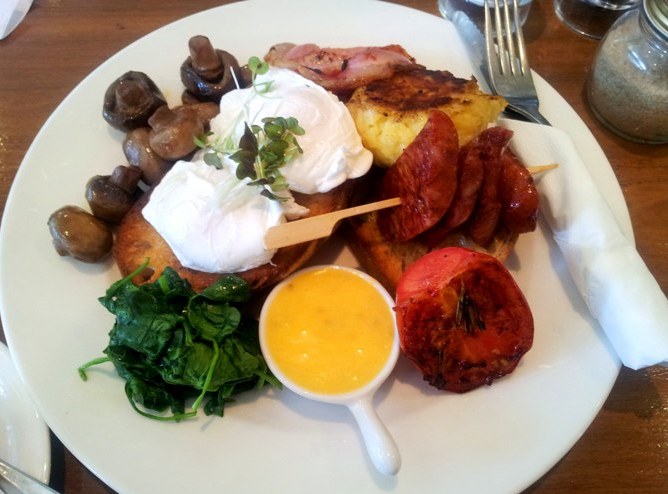 Farmer's breakfast - Cafe Azul