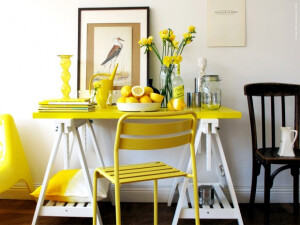 黄色桌椅 B162