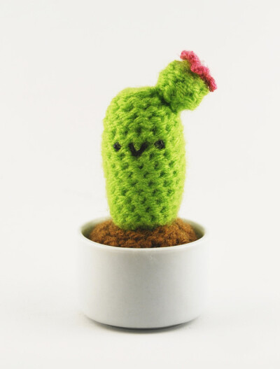 不要老看我昂，人家会不好意思的~