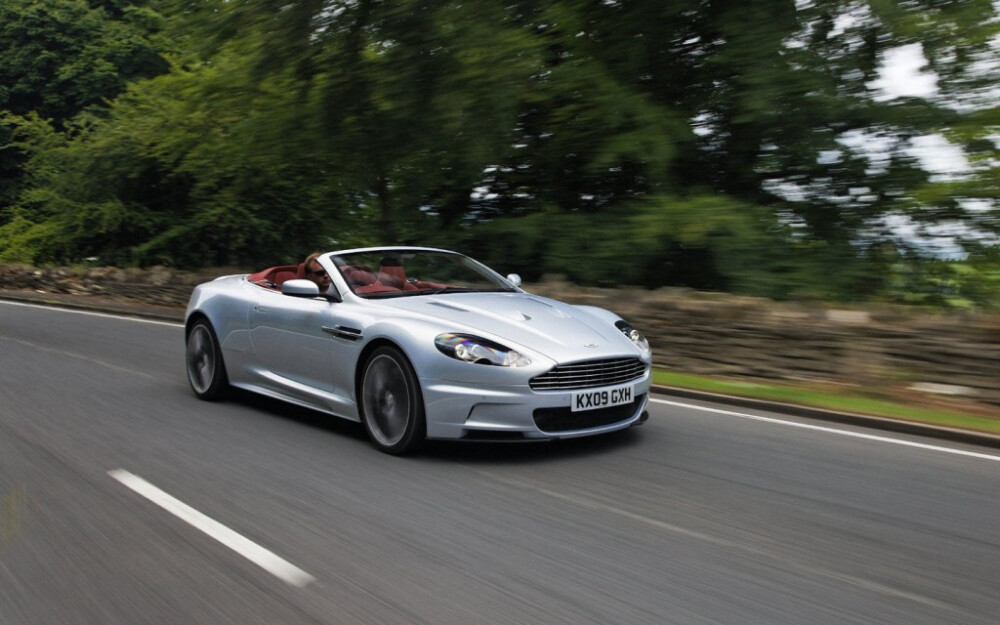 astonmartin_dbs_volante-010.jpg