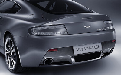 astonmartin_v12_vantage-010.jpg