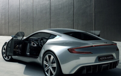 astonmartin_one_77.jpg