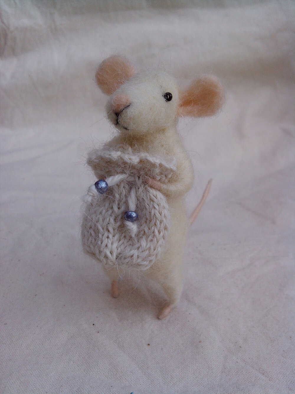 Fairy Mice Tooth with bag for the little tooth - needle felted ornament animal, felting dreams by johana molina