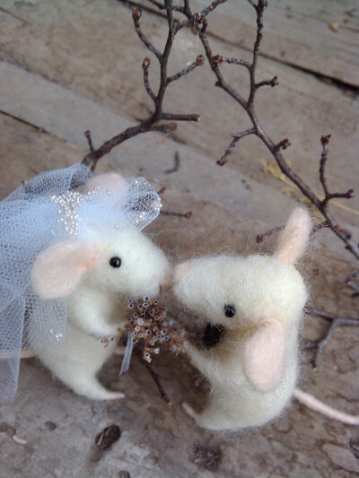 A Rustic Wedding Mice - needle felted ornament animal, felting dreams by johana molina