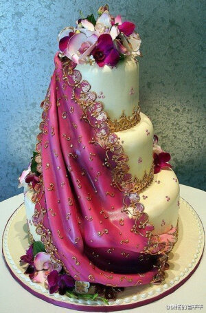 华丽的婚礼蛋糕