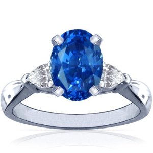 18K White Gold Oval Cut Blue Sapphire Three Stone Ring