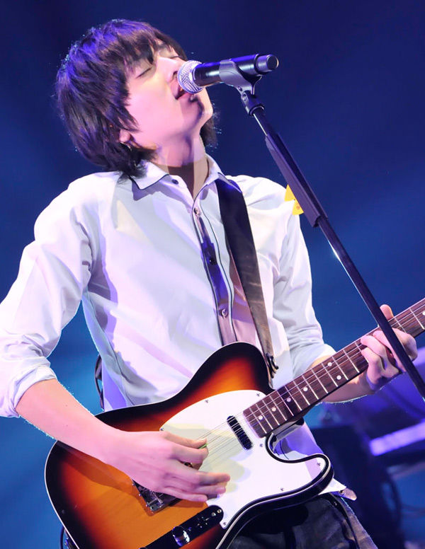 山村隆太 from FLUMPOOL