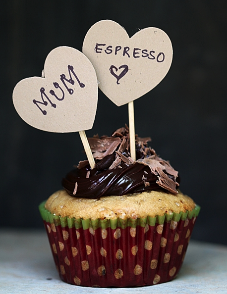 espresso chocolate chip cupcakes with a chocolate espresso ganache click here for recipe Source: bakeddd