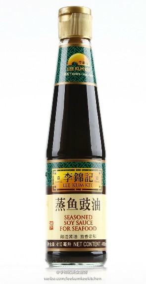 #产品推介#【李锦记蒸鱼豉油】豉香浓郁，味道鲜甜，使用简单方便，可轻易带出蒸鱼的鲜美本质，也可用于蒸食和烹饪海鲜，味道媲美酒家出品。适宜搭配：清蒸鱼或其他蒸的菜式，亦可用于烹饪海鲜、炒饭、剁椒鱼头等。