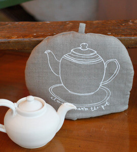 Image of Fog Linen Tea Cozy 这一套放一起特别喜感