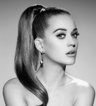 Katy Perry的Twitter 新头像