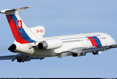 Tupolev Tu-154M aircraft picture