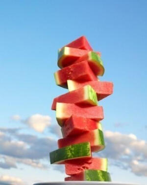 夏天只有吃西瓜才是最最正经滴事儿~哇咔咔~
