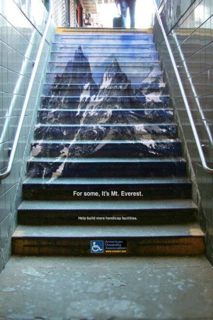 对于有些人来说，这就是珠穆朗玛峰！！请关爱残障人士！