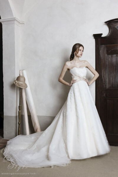 Alessandra Rinaudo 2012 Bridal Collection