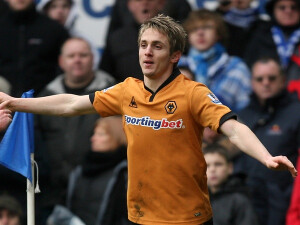 凯文·多伊尔【Kevin Doyle】国籍：爱尔兰 俱乐部：狼队 位置：前锋 生日：1983.9.18 由条2推荐。狼队降级，今夏铁定转会。嘛~先看脸。我就不说我今年夏天还要去Wolverhampton...