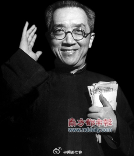 “善未易明，理未易察”，这是胡适在北大讲演时送给学生们的八个字。可以说，人世间的道理，尽在这八个字之中。我们以为自己是天然善良的，但是未必，我们以为自己是正确的，但也未必。所以在很多时候，与此固执争辨，莫如沉静思考。而一个人获得长进的唯一标准，就是他能够否定自己，而非否定别人。