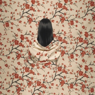 camouflaged body paint self-portraits by cecilia paredes