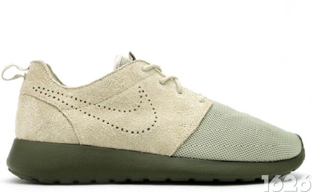 NIKE ROSHE RUN PREMIUM异质料拼接新色再发