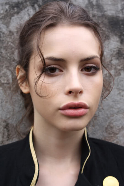 Charlotte Kemp Muhl