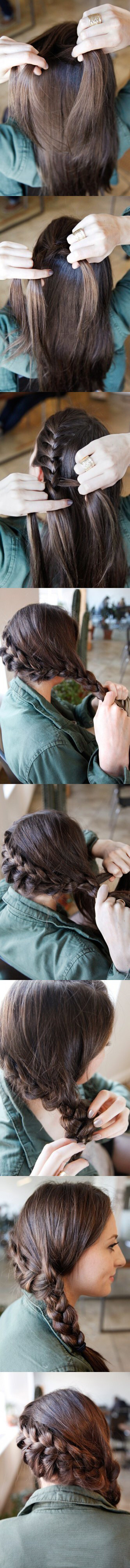 Y型麻花辫，将头发利用法式麻花全部拢到一侧，露出脖颈更加清爽凉快 ~