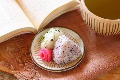 【日式小點】teatime with mini onigiri.