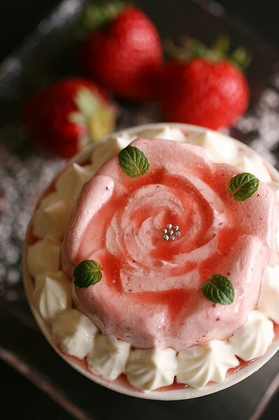 【日式小點】Strawberry mousse