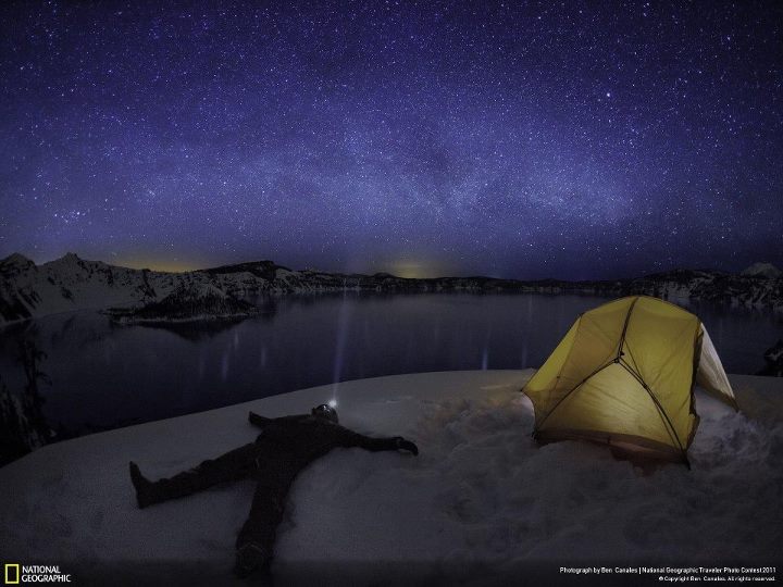 National Geographic 2011年攝影比賽的冠軍作品 (美國 Crater Lake. Photo by Ben Canales)