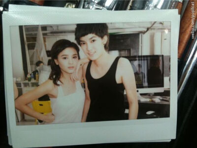 留你们在银幕里继续美好，留我们在现实中逐渐清晰。